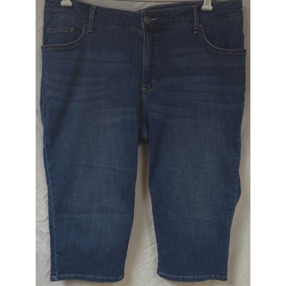 Lee Riders Indigo Womens Plus 20W/M Stretch High Rise Denim Capri Shorts 42x20 - Picture 1 of 9
